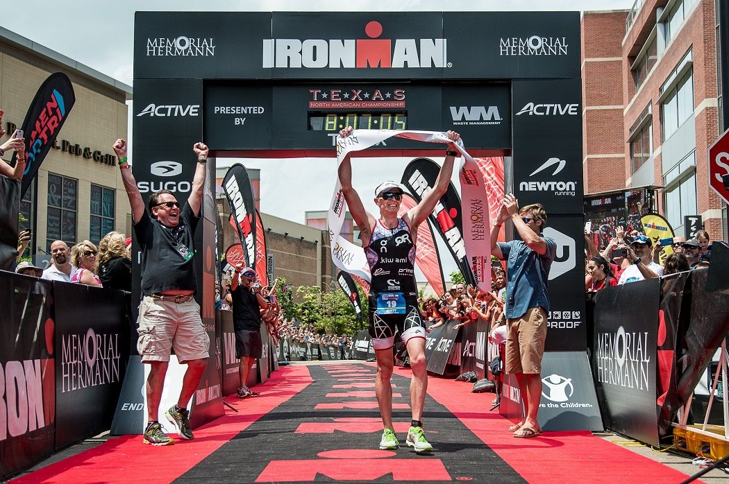 Matt Hanson breaks men’s course record as Angela Naeth takes out the women’s Memorial Hermann Ironman Texas