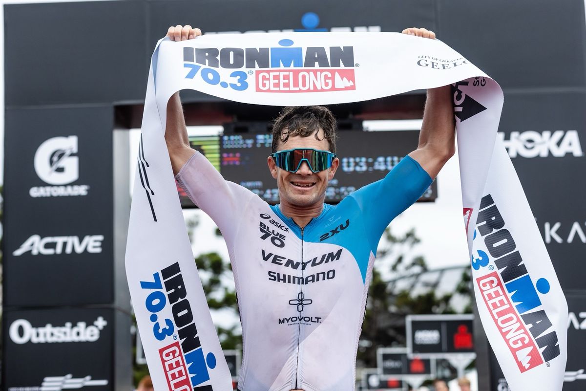 New Zealand's Mike Phillips dominates Ironman 70.3 Geelong to claim men's title