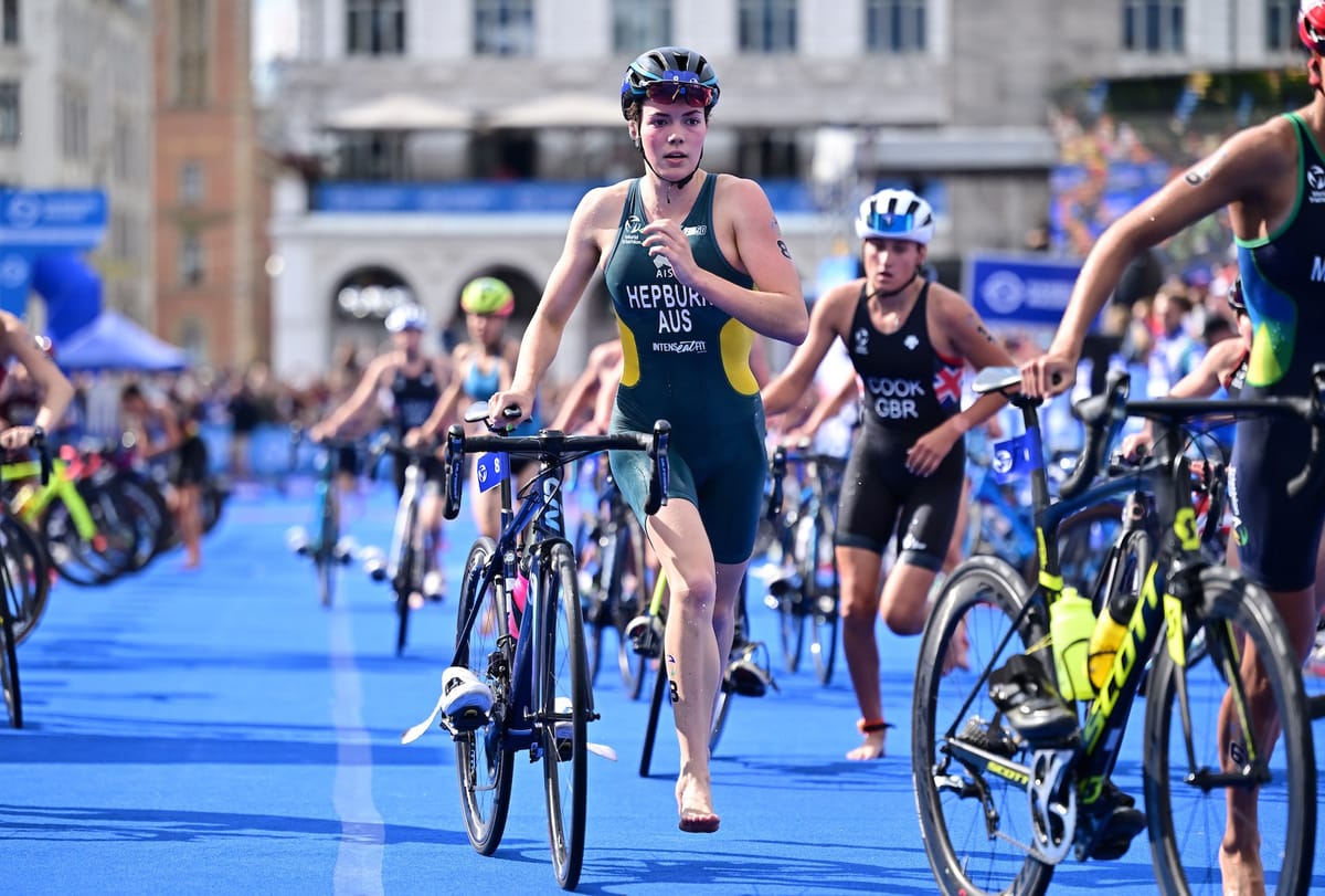 Rhianna Hepburn Scores Top Ten Finish in Junior Women's World Triathlon Championship