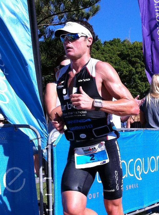 Lance Armstrong edges out Australia’s Leon Griffin to win the Superfrog Triathlon