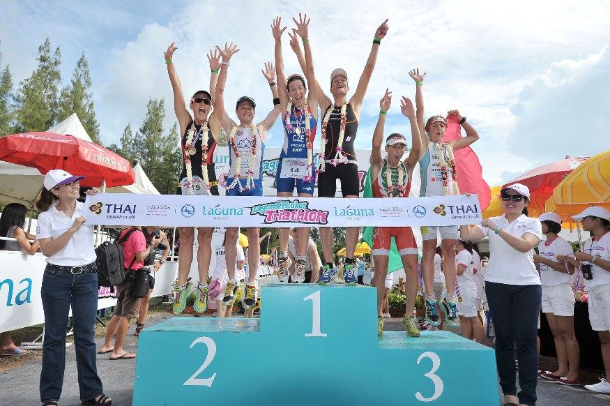 Ruedi Wild and Radka Vodickova win Laguna Phuket Triathlon