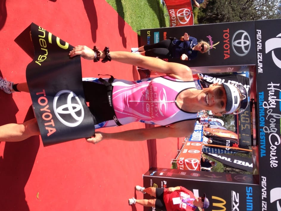 Liz Blatchford takes out the PEARL iZUMi Huskisson Long Course Triathlon 2013