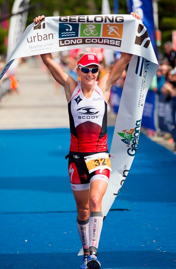 Melissa Hauschildt wins Urban Geelong Long Course triathlon