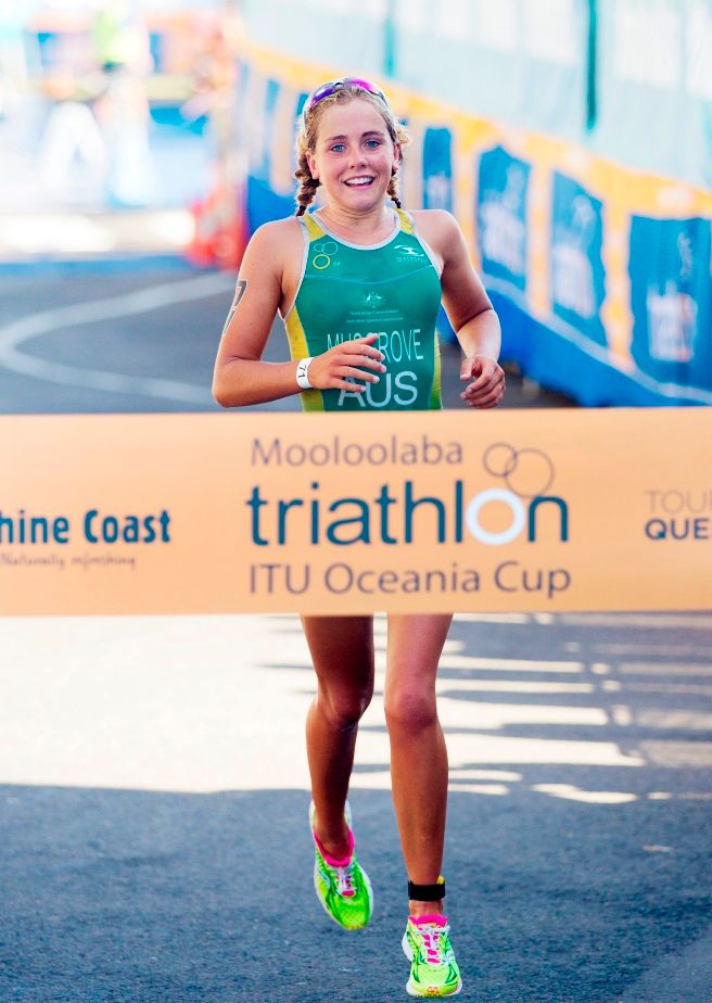 Grace Musgrove and Declan Wilson win ITU Triathlon Oceania Cup in Mooloolaba