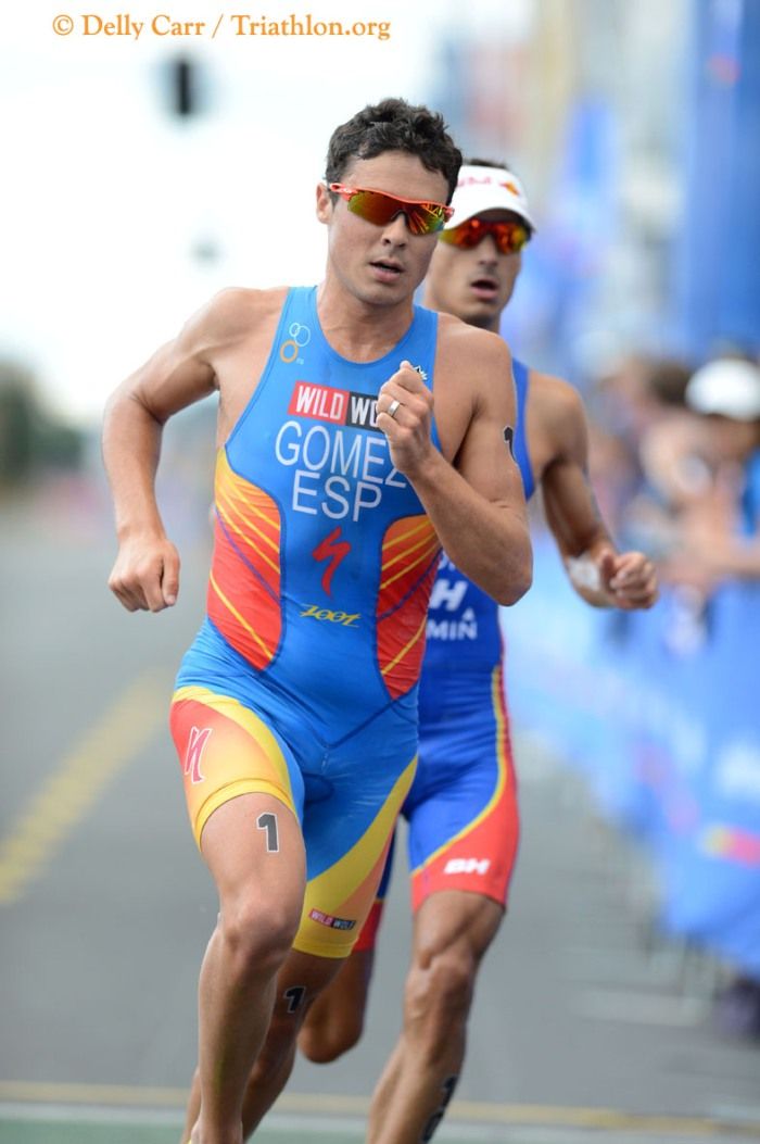 Javier Gomez (ESP) claims gold in Auckland ITU World Triathlon Series 2013