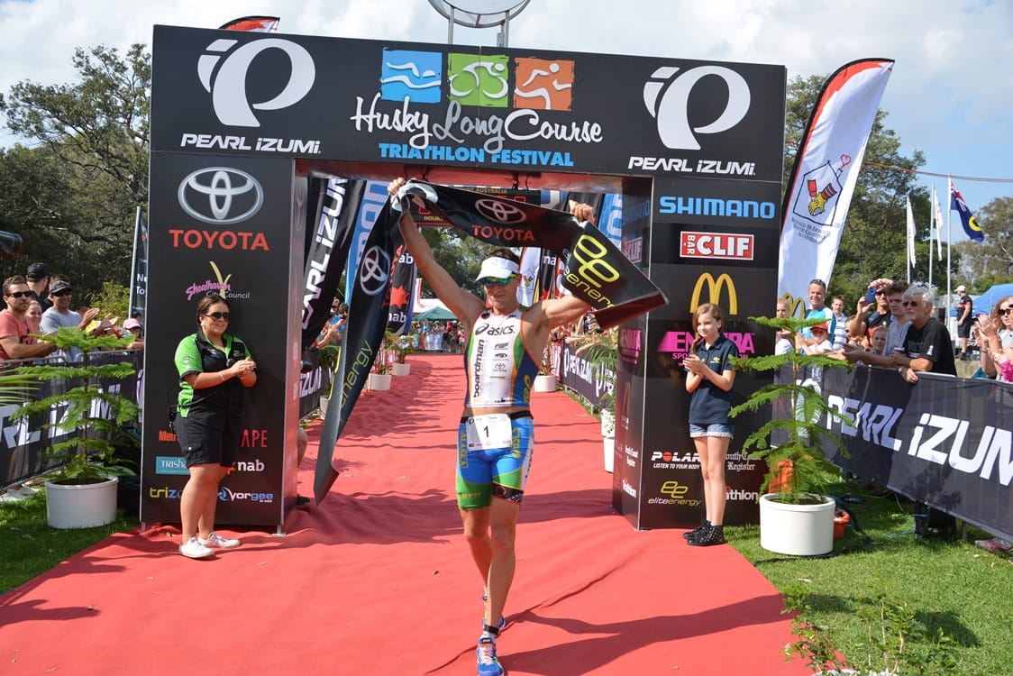 Pete Jacobs wins Pearl iZUMi Huskisson Long Course Triathlon