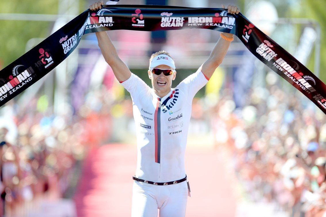 Marko Albert and Meredith Kessler win the 30th Annivesary Ironman New Zealand