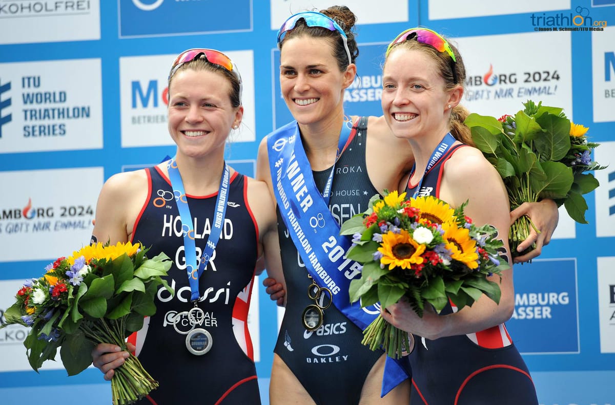 Gwen Jorgensen sprints to her 11th straight victory at WTS Hamburg