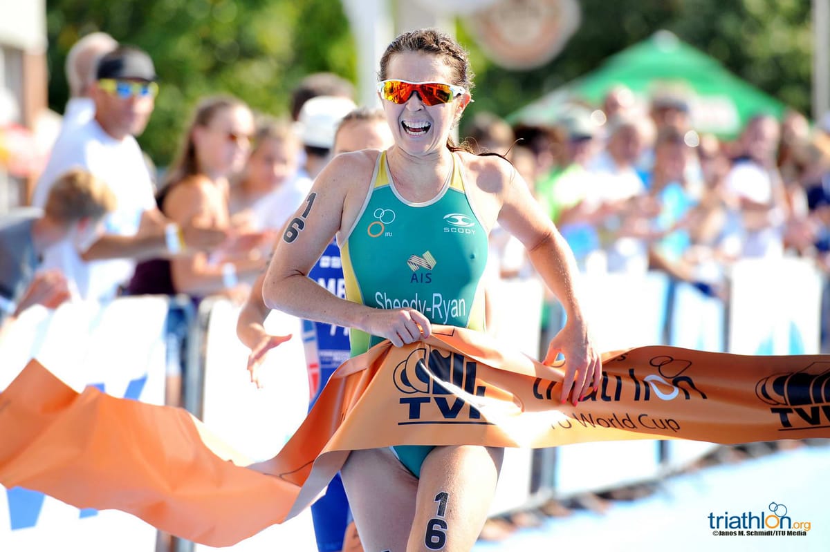 Felicity Sheedy-Ryan (AUS) & Igor Polyanskiy (RUS) win maiden ITU Triathlon World Cup titles at Tiszaujvaros