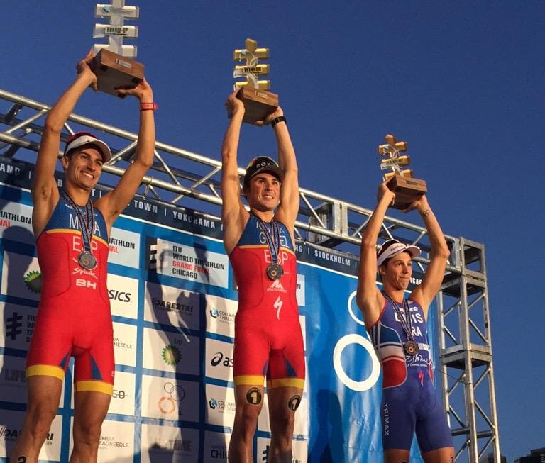 Javier Gomez fulfills drive for five World Champion titles at ITU World Triathlon Grand Final Chicago