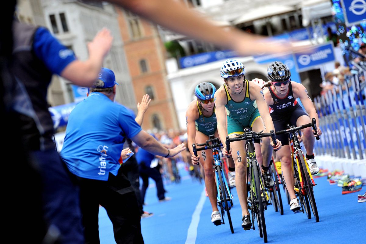 Flora Duffy may hold the aces but the Aussie women lead the chases
