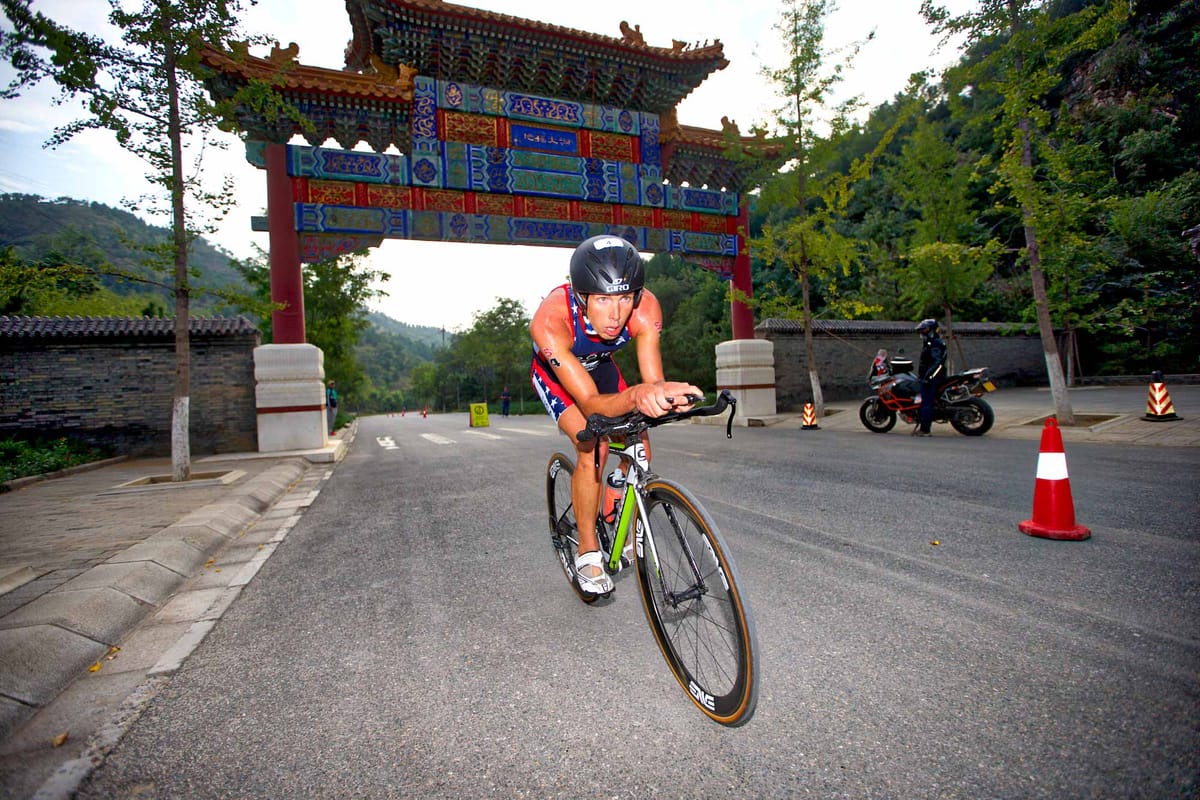 Henri Schoeman and Paula Findlay Win 2017 Beijing International Triathlon