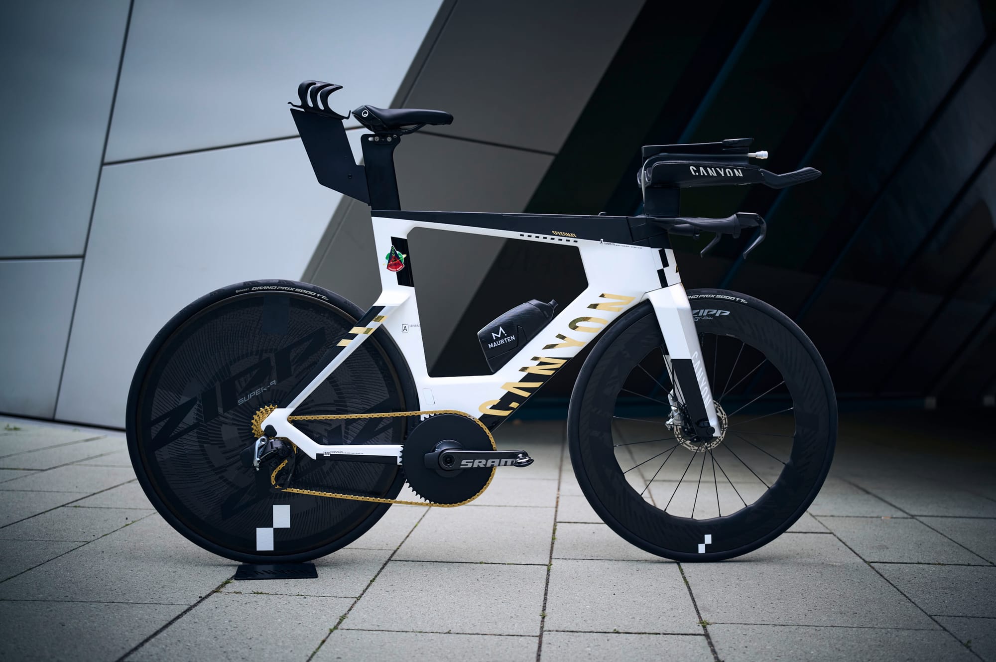 First Look: Jan Frodeno's New 2023 Canyon Speedmax Post image