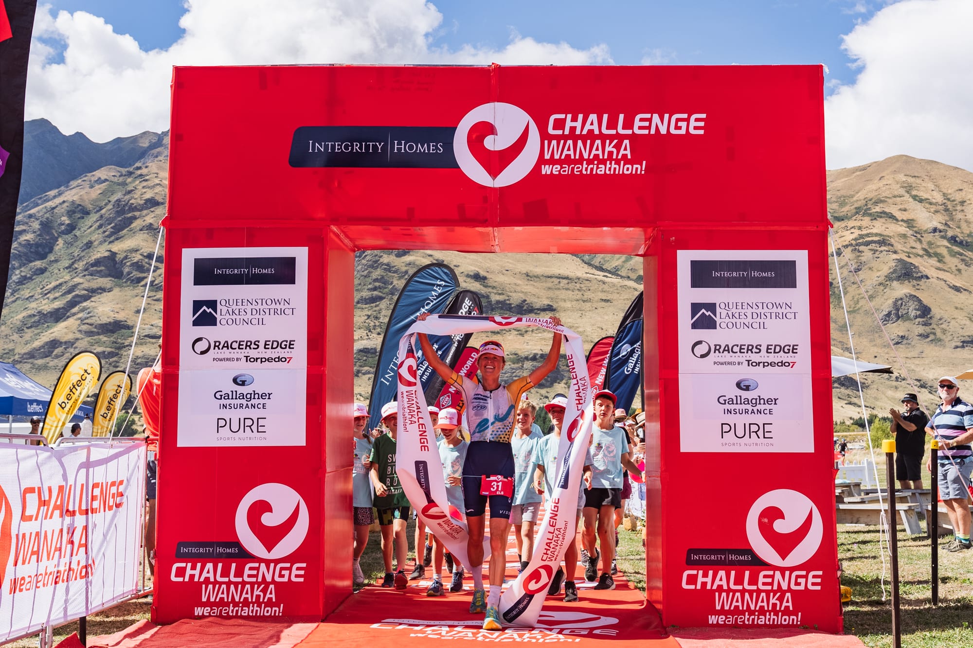 Kyle Smith and Els Visser Dominate at Challenge Wanaka 2024 Post image