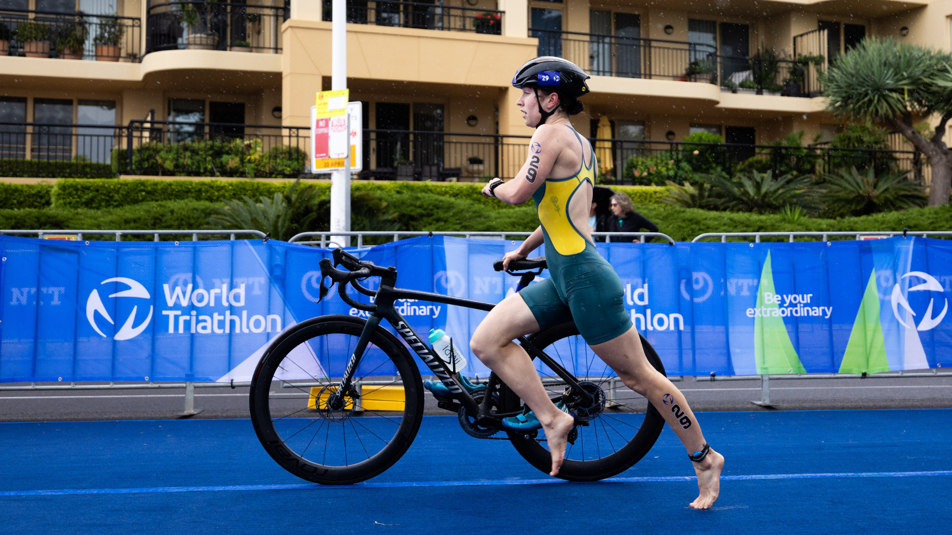 Hill's Detour to Elite Triathlon: From Five-Year Break to World Championships Post image