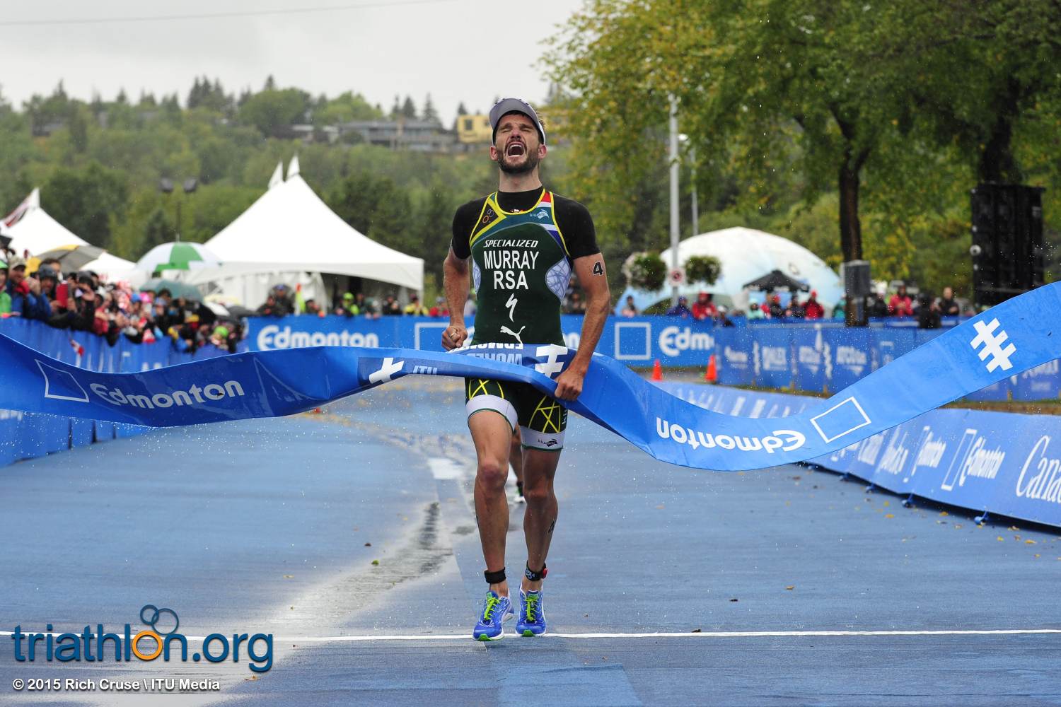 Richard Murray clinches second-ever ITU World Triathlon Series title in Edmonton Post image