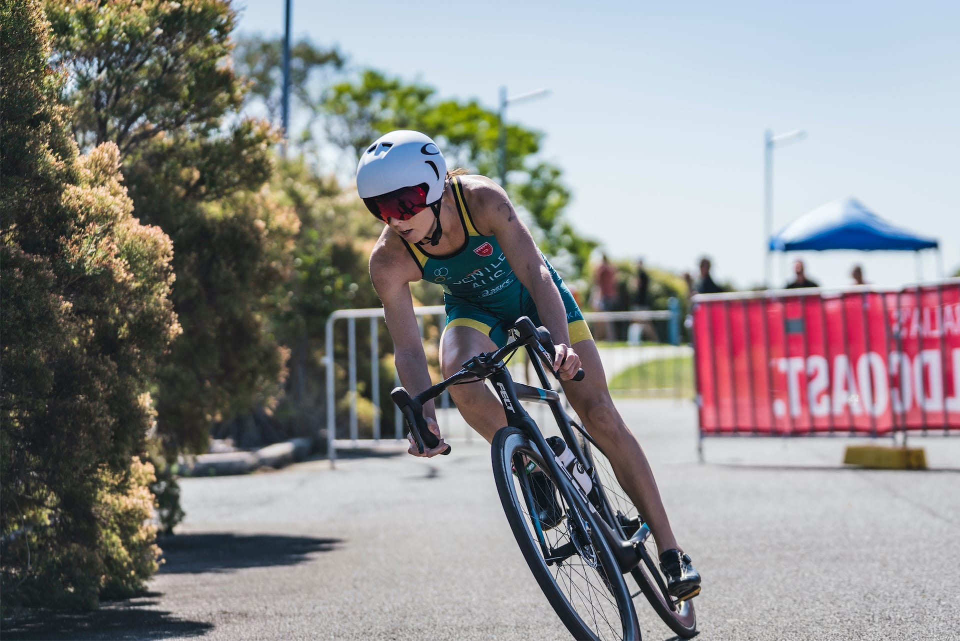 Olympic Hopefuls Fire Up For Mixed Relay Invitational Post image