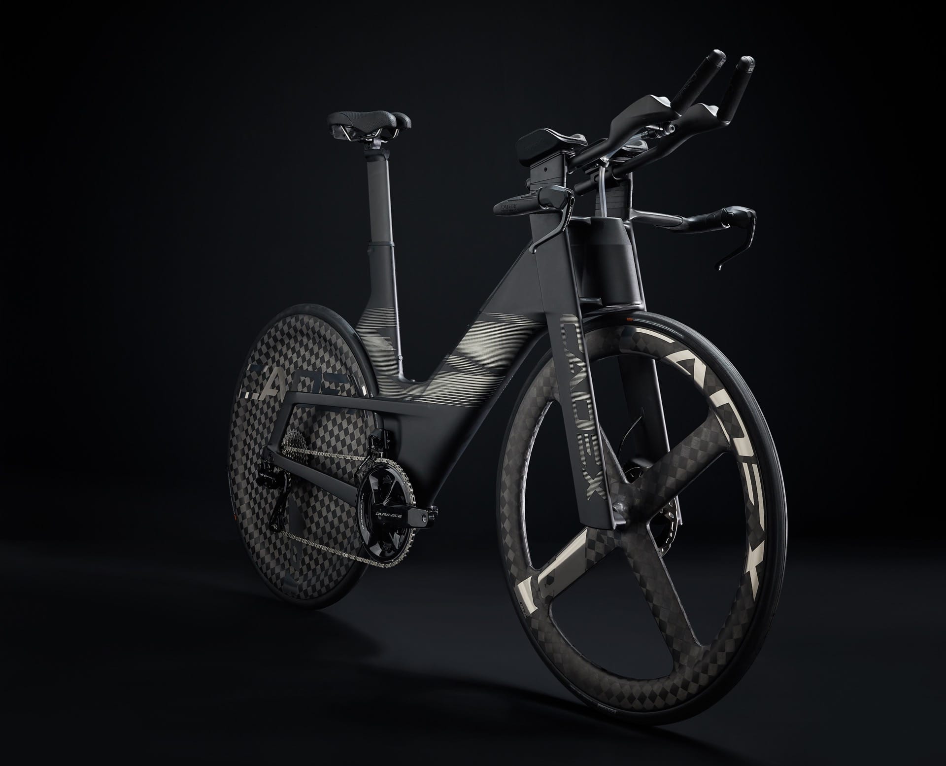 CADEX Tri Frameset – discover the ins and outs of a revolutionary triathlon machine Post image