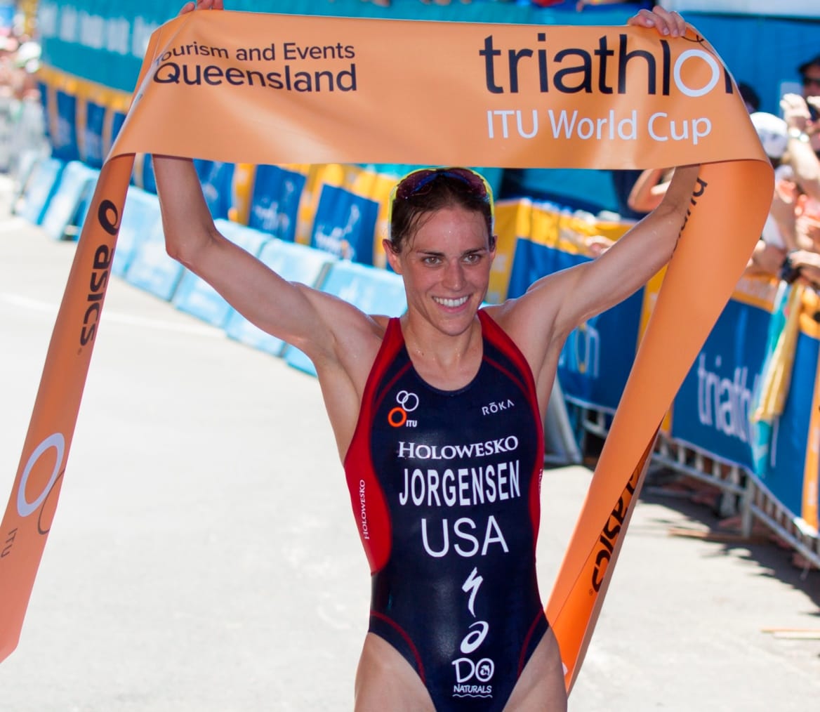 Gwen Jorgensen wins Mooloolaba World Cup as Aussies girls go top 10 Post feature image