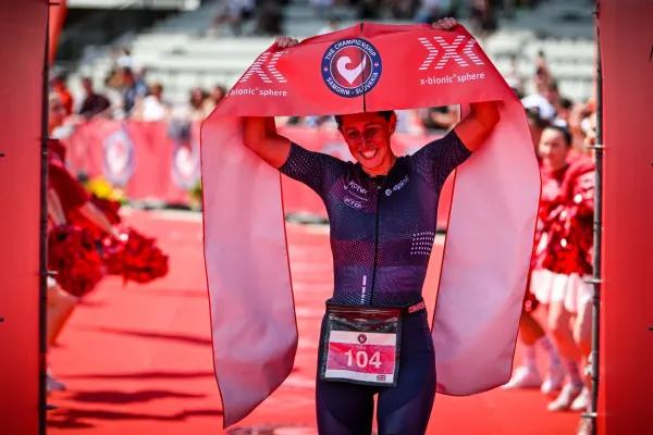 India Lee Breaks Course Record at The Championship 2023