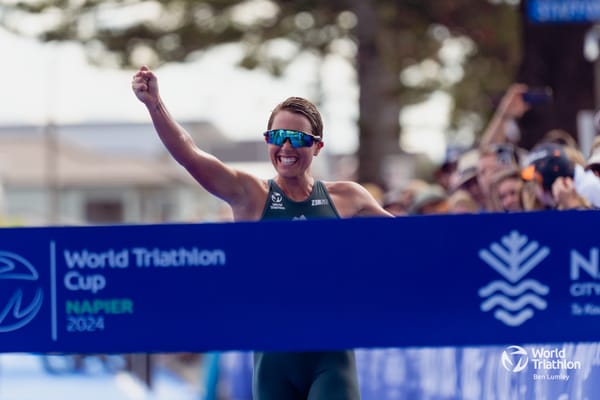 Sophie Linn's Breakthrough Victory at the World Triathlon Cup in Napier