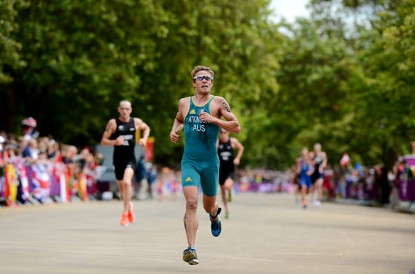 Courtney Atkinson and Drew Box go 1-2 at Singapore ASTC Triathlon Asian Cup