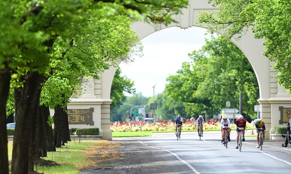 HUGE PROFESSIONAL FIELD CHASING GOLD IN IRONMAN 70.3 BALLARAT