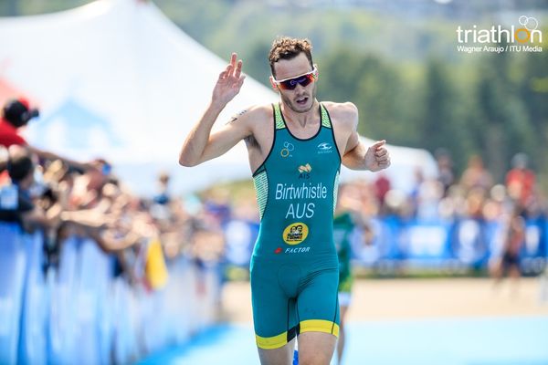 ITU Moments of 2017: Jake Birtwhistle Miscounts Laps at WTS Edmonton in Oops Moment