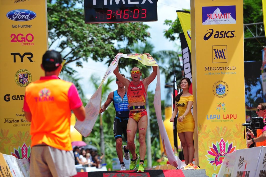 Tim Reed wins 2015 IRONMAN 70.3 Philippines.