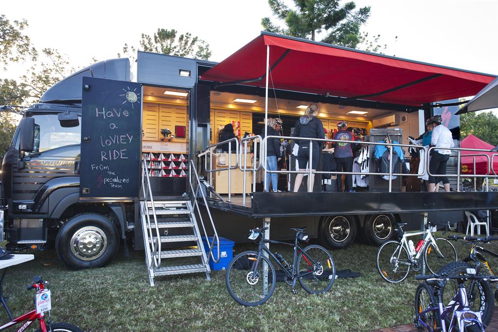 Specialized mobile showroom